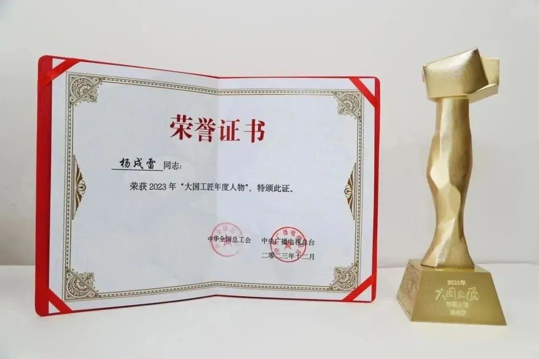 a09e3cb343513c98c65045d2c106b5c4 3.jpg